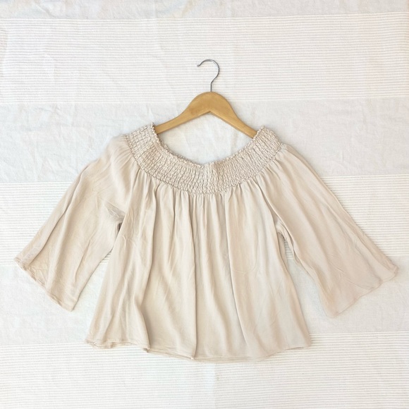 Aritzia Talula White Marcilly Off The Shoulder Top - Picture 5 of 16